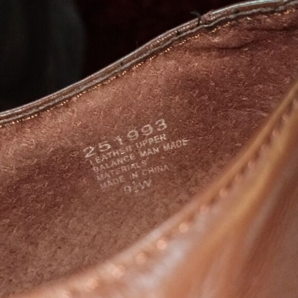 4@30.00 or 30.00 Ladies Boots by AJ VALENCIA - Picture 15 of 15